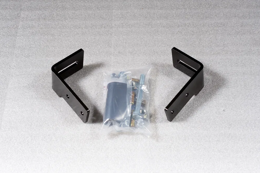 8552028 – DEMCO Fifth Wheel Trailer Hitch Mount Kit, Base Rail Bolt-On Drilling Required